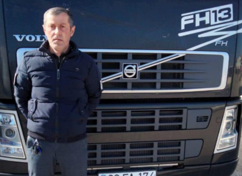 Ukraynadan daha bir azərbaycanlı sürücü təxliyə olundu