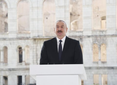 İlham Əliyev: “Əminəm ki, qurultay iştirakçıları qədim Şuşaya böyük həvəslə gəliblər”