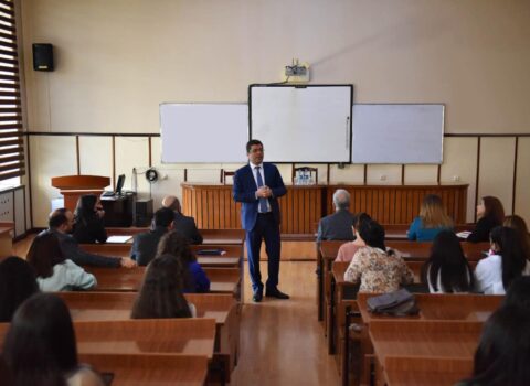 MEDİA-nın İcraçı direktoru BDU-nun Jurnalistika fakültəsinin tələbələri ilə görüşdü – FOTO