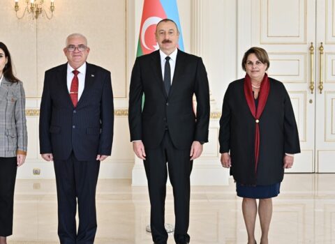İlham Əliyev üç ölkənin yeni səfirinin etimadnaməsini qəbul etdi – YENİLƏNİB