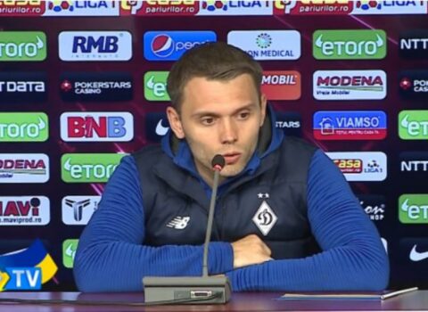 Ukrayna yığmasının futbolçusu mətbuat konfransında ağladı