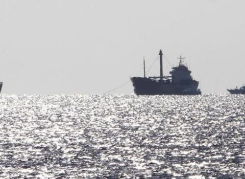 Fars körfəzində “nüvə” getdi, “dəniz savaşı” gəldi: ABŞ Tehranı boğa bilərmi?