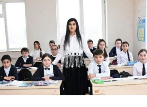 Məcburi köçkün məktəblərində dərs deyən müəllimlərin taleyi necə olacaq?