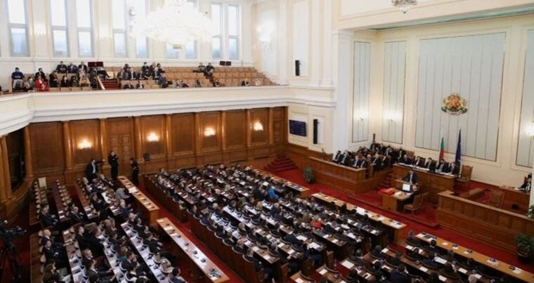 Bolqarıstan hökumətində Ukrayna BÖHRANI Bolqarıstan hökumətində Ukrayna BÖHRANI