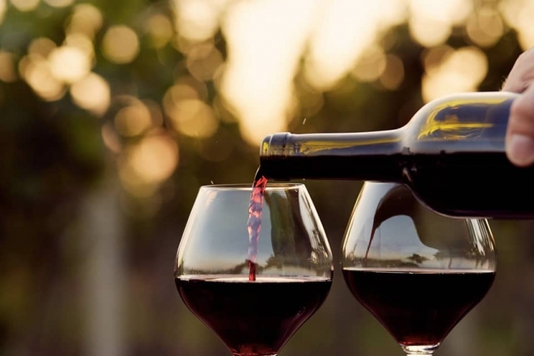 Alkoqollu içkilərin də qiyməti QALXACAQ