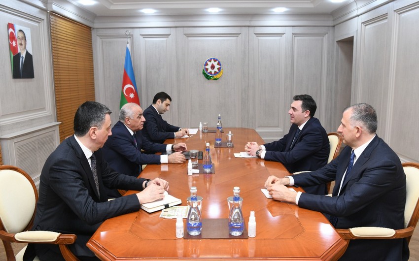 Əli Əsədov Gürcüstanın xarici işlər naziri ilə görüşdü