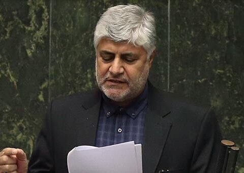 İranlı deputat: “Qonşu ölkələrdən kişilər İrana qadınlarla eyş-işrət yaşamaq üçün gəlir”