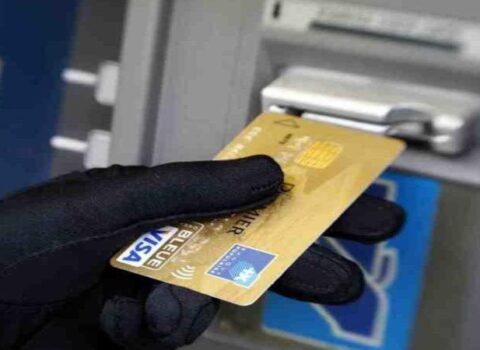 Bank kartlarımızı necə qoruyaq? – ARAŞDIRMA
