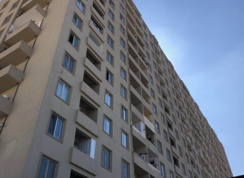 Nazirlik Dövlət Komitəsinin tikdirdiyi mənzilləri satışa çıxaracaq – SİYAHI