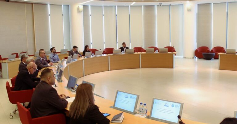 “Media və kommunikasiya siyasəti medianın gözü ilə” mövzusunda seminarların ikinci mərhələsinə başlanılıb – FOTO “Media və kommunikasiya siyasəti medianın gözü ilə” mövzusunda seminarların ikinci mərhələsinə başlanılıb – FOTO