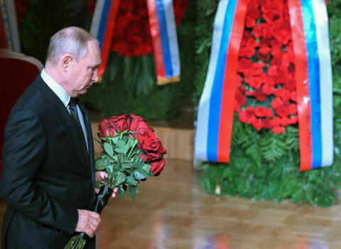 Putin Jirinovski ilə belə vidalaşdı – VİDEO