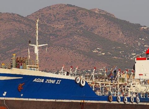 SON DƏQİQƏ: Yunanıstan Rusiyanın neft tankerini həbs etdi