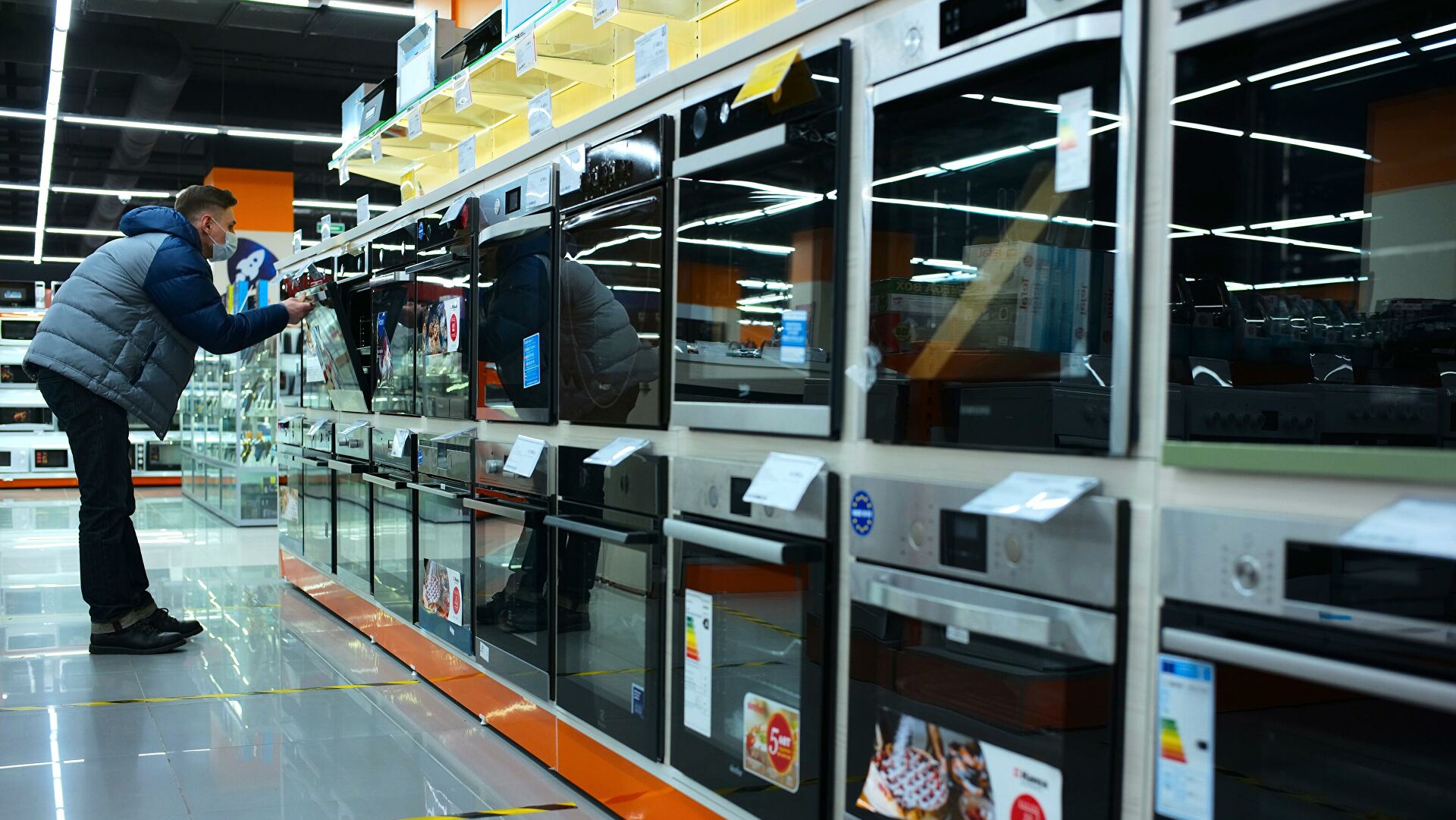 Rusiyada elektronika və məişət texnikası ehtiyatları bu müddətə qədər tükənəcək