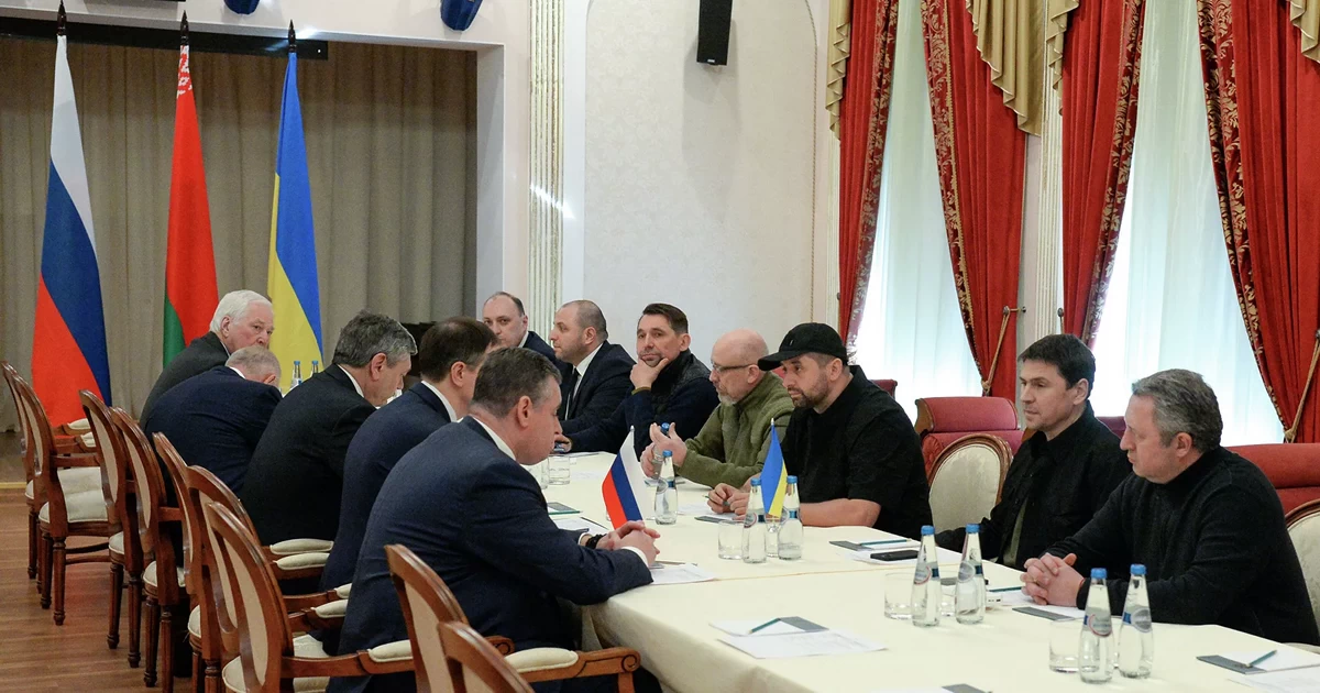 Ukrayna ilə danışıqlar onlayn formatda davam edir - XİN