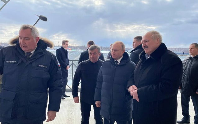 Putin Lukaşenko ilə kosmodroma BAXDI Putin Lukaşenko ilə kosmodroma BAXDI