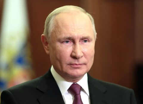 Vedomosti: “Putin G20 sammitinə getməyəcək”