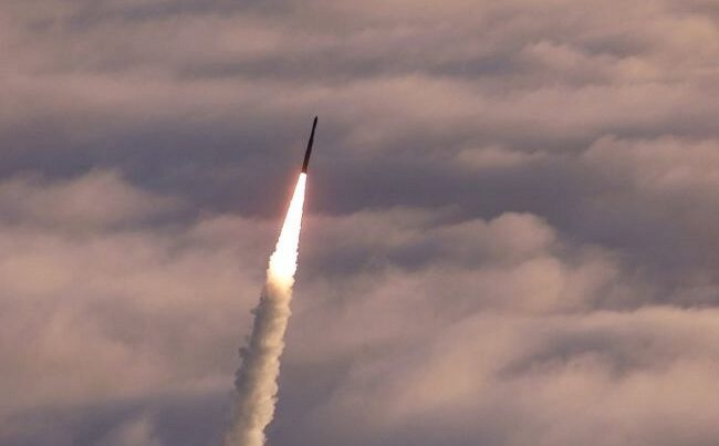 “Şimali Koreyanın atdığı raket təxribatdır” – Cənubi Koreya