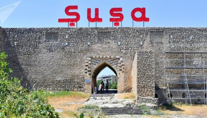 Şuşada 7 yaşayış massivi tikilir Şuşada 7 yaşayış massivi tikilir
