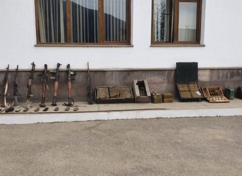Xocavənddə xeyli sayda silah-sursat aşkarlanıb