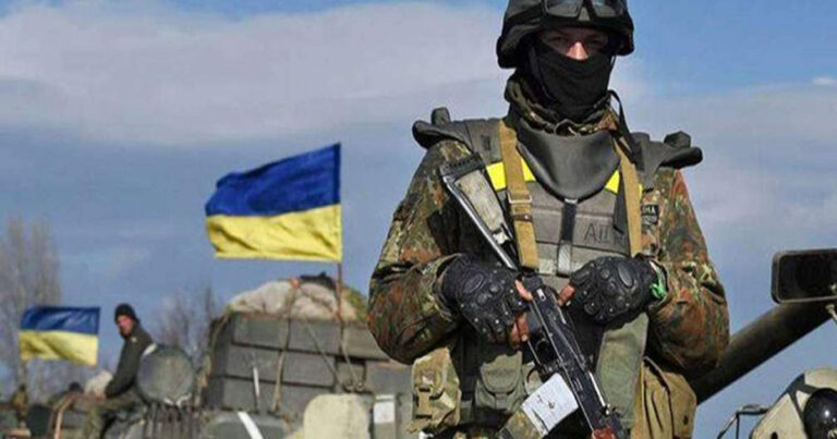 Arestoviç: “Ukrayna ordusu Xersona doğru irəliləyir”