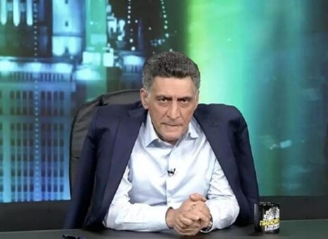 Qazaxıstan erməni əsilli teleaparıcını arzuedilməz şəxs elan edildi