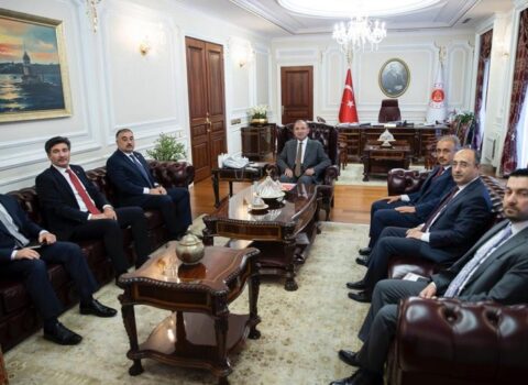 Azərbaycan səfiri Türkiyənin ədliyyə naziri ilə görüşdü