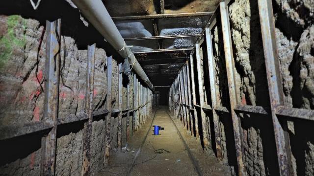 Meksikadan ABŞ-a yeraltı narkotik tuneli AŞKARLANDI - FOTO