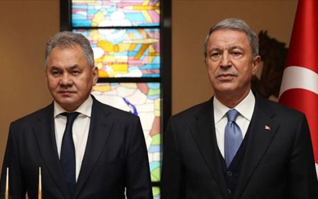 Hulusi Akar Şoyquya zəng etdi - Ukrayna müzakirəsi