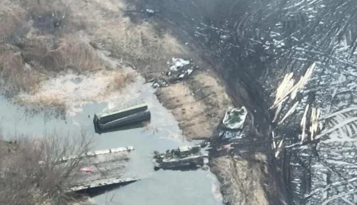 Donbasda 13 Rusiya tankı məhv edildi