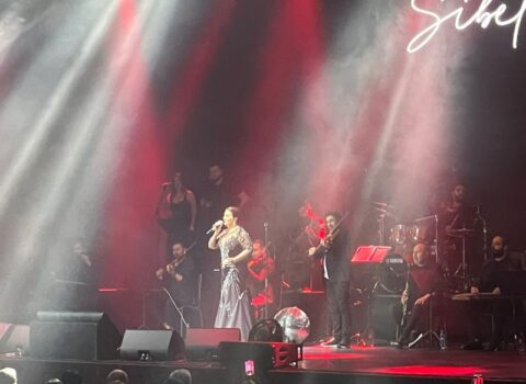 Sibel Canın konsertində şəhidlərimiz anıldı