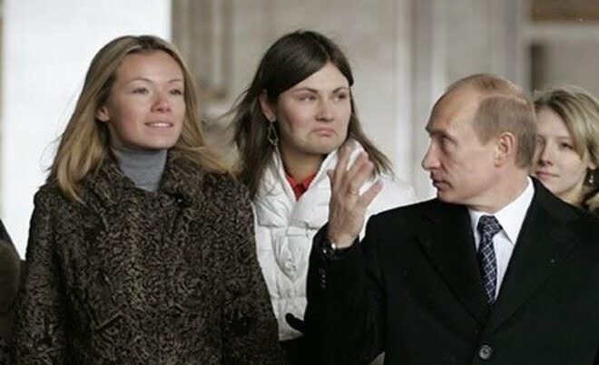 Putinin qızı Zelenski İLƏ EVLİ İMİŞ Putinin qızı Zelenski İLƏ EVLİ İMİŞ