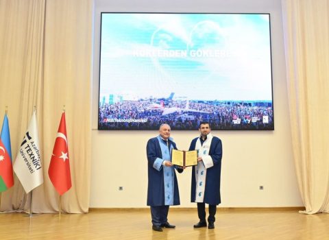 Bayraktara fəxri ad verildi