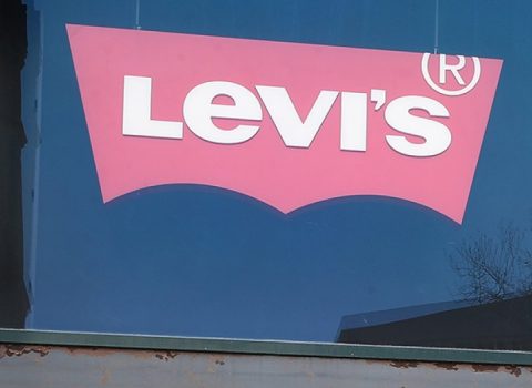 Levi’s Rusiya bazarı ilə vidalaşır