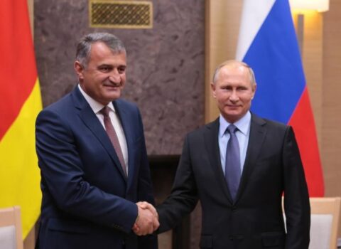 Putinin Gürcüstana “TƏŞƏKKÜRÜ” – Yaxud Azərbaycandakı “rusbaşlar”a Osetiya “şapalağı”