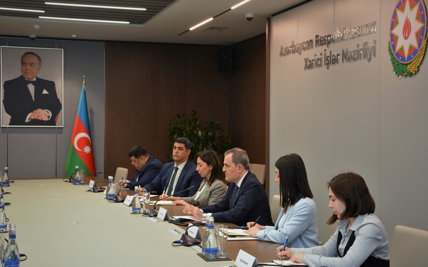 Ceyhun Bayramov Yaponiya XİN başçısının müavini ilə görüşdü