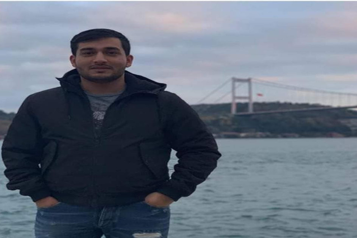 Dələduzluqda təqsirləndirilən telekanal əməkdaşının məhkəməsi başlayıb - FOTO