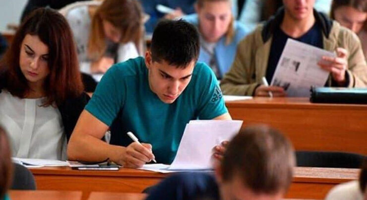 Türkiyəyə qəbul imtahanlarının suallarını satanlar TUTULDU Türkiyəyə qəbul imtahanlarının suallarını satanlar TUTULDU