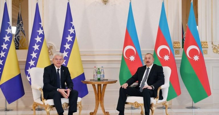 Bosniya və Herseqovinanın lideri Azərbaycan Prezidentini təbrik etdi Bosniya və Herseqovinanın lideri Azərbaycan Prezidentini təbrik etdi