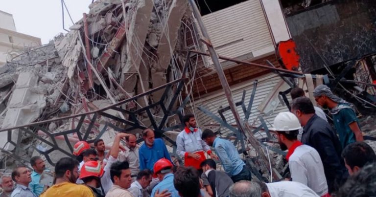 İranda ofis binasının çökməsi nəticəsində ölənlərin sayı 29 nəfərə çatdı