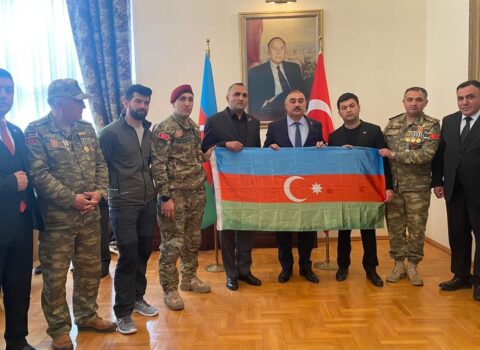 Azərbaycanın Türkiyədəki səfirliyində qazilərlə görüş keçirildi