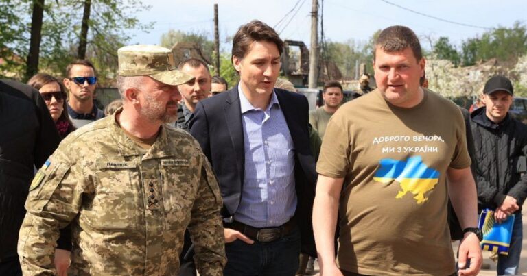 Kanadanın Baş naziri Ukraynaya səfər etdi