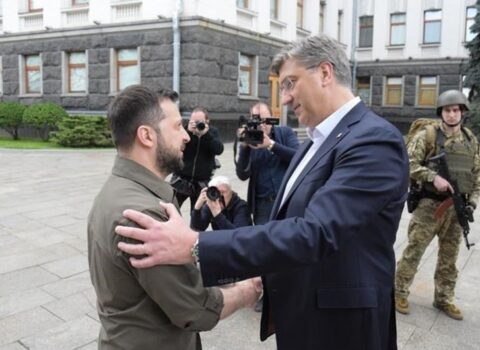 Ukrayna Prezidenti Kiyevdə Xorvatiyanın baş naziri ilə görüşdü