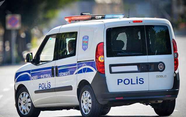 Bakıda 3 dost PPX maşınına mindi, düşmək istəmədi