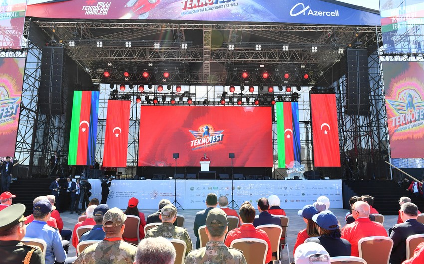 İlham Əliyev və Rəcəb Tayyib Ərdoğan 