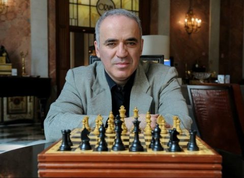 Kasparov: “Bu gün Rusiya Ukraynada qanlı cinayətkar müharibə aparan faşist diktaturasıdır”  – VİDEO