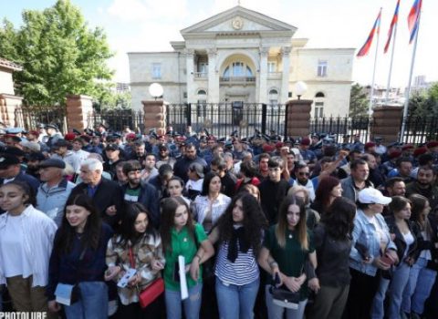 “Bu mübarizəni uşaqlarımızın gələcəyi üçün aparırıq, “Baqramyan”a gəlin” – Saqatelyandan ÇAĞIRIŞ