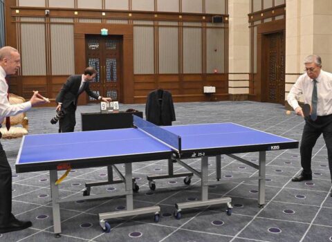Ərdoğan və Tokayev stolüstü tennis oynadılar – FOTOLAR