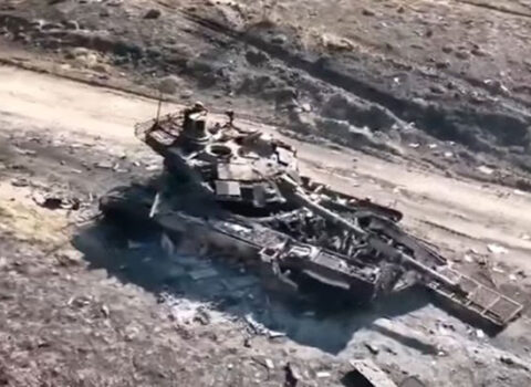 “Rusiya müdafiə mövqeyinə keçib”