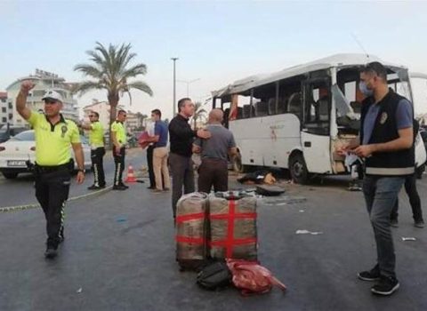 Türkiyədə tələbələri daşıyan avtobus aşdı: ölənlər var