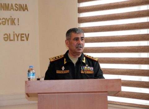 Nazir Milli Müdafiə Universitetinin fəaliyyətindən danışdı